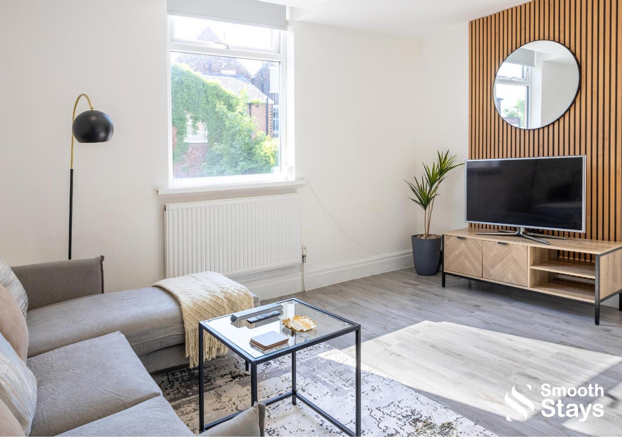 One Bedroom Apartment At Smooth Stays Short Lets & Serviced Accommodation Preston With Parking Near Train Station Exterior foto